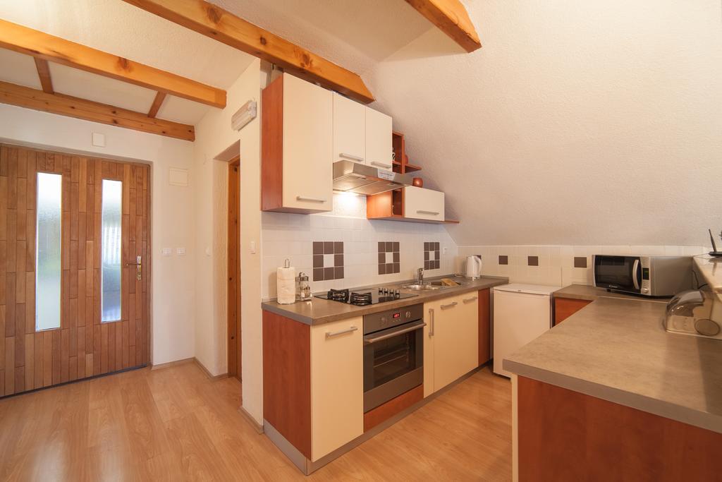 דרז'ניק גראד Apartmant & Room Bruna מראה חיצוני תמונה