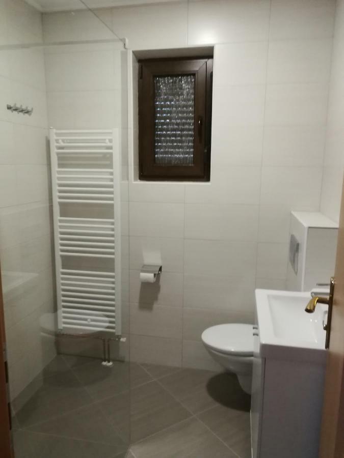 דרז'ניק גראד Apartmant & Room Bruna מראה חיצוני תמונה