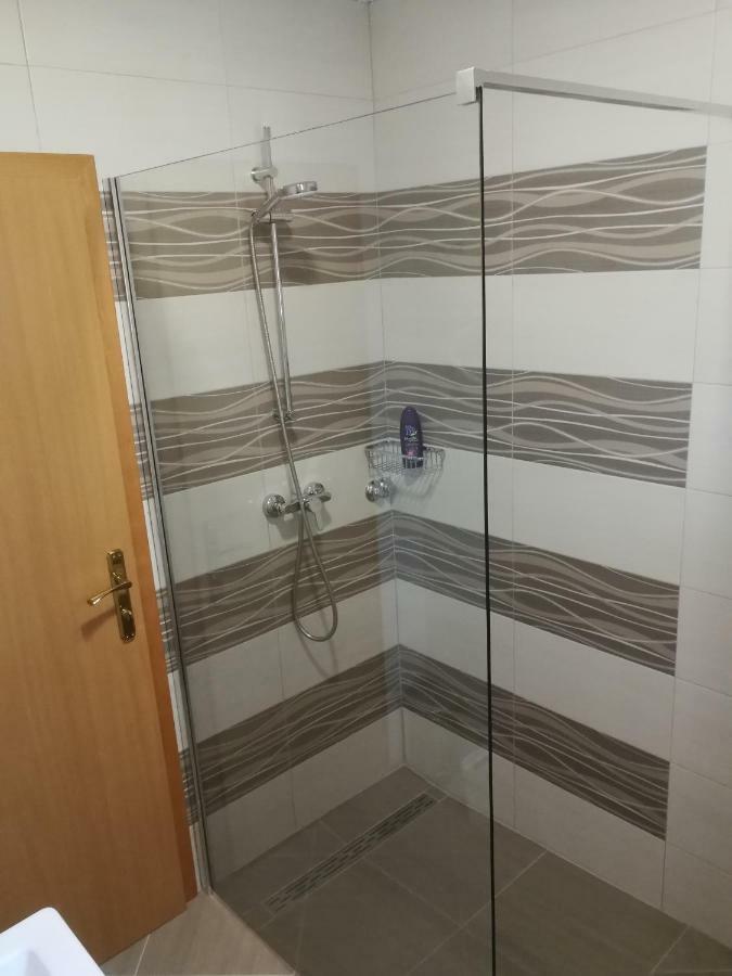 דרז'ניק גראד Apartmant & Room Bruna מראה חיצוני תמונה